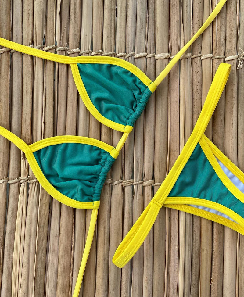 Stylish and personalized color matching strap bikini